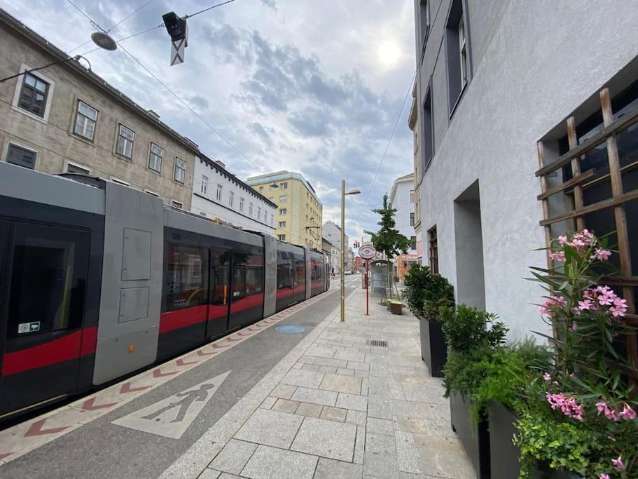 Magic Vienna Balcony Apartment Ngoại thất bức ảnh