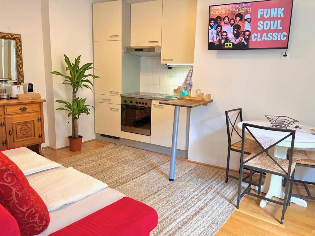 Magic Vienna Balcony Apartment Ngoại thất bức ảnh