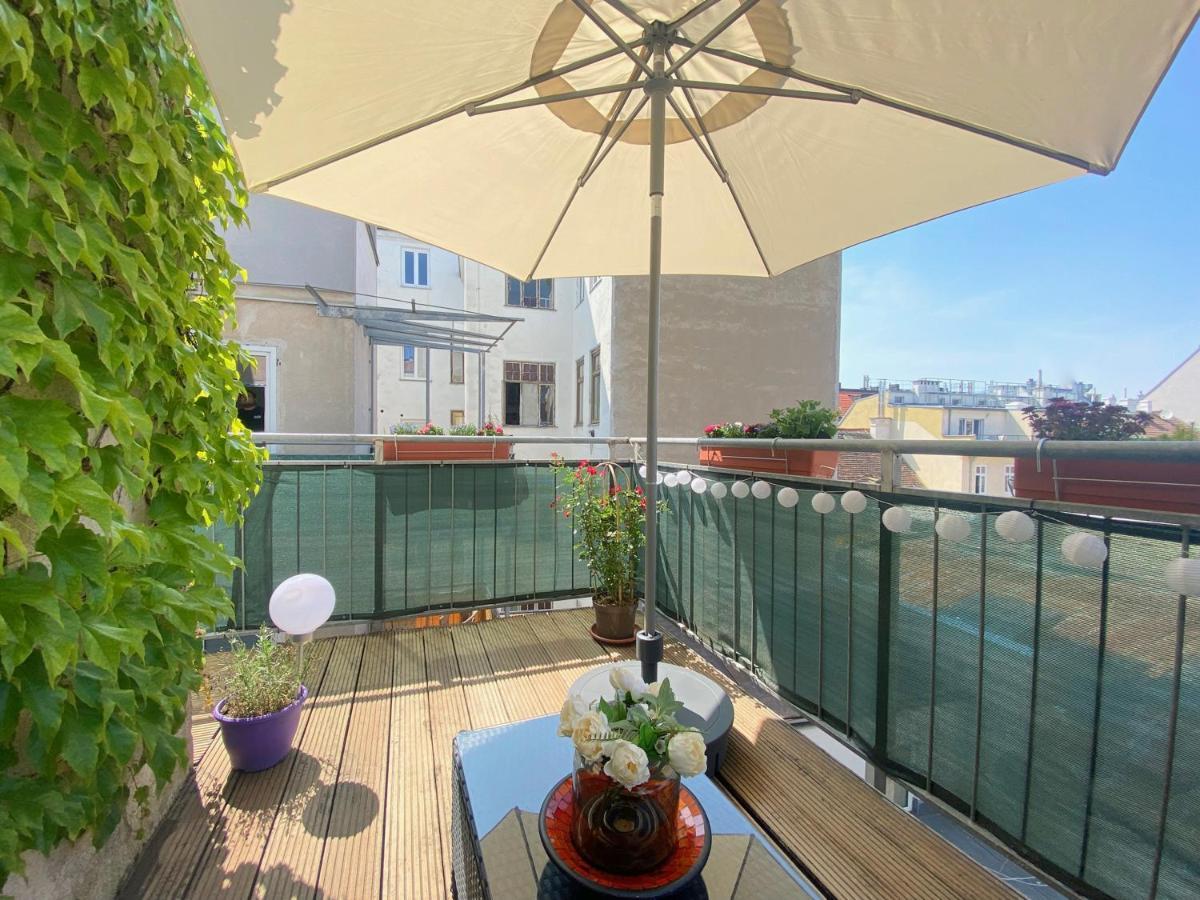 Magic Vienna Balcony Apartment Ngoại thất bức ảnh